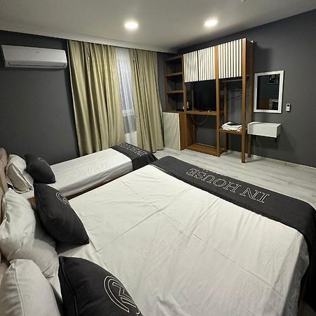 In House Suite Istanbul Eksteriør bilde